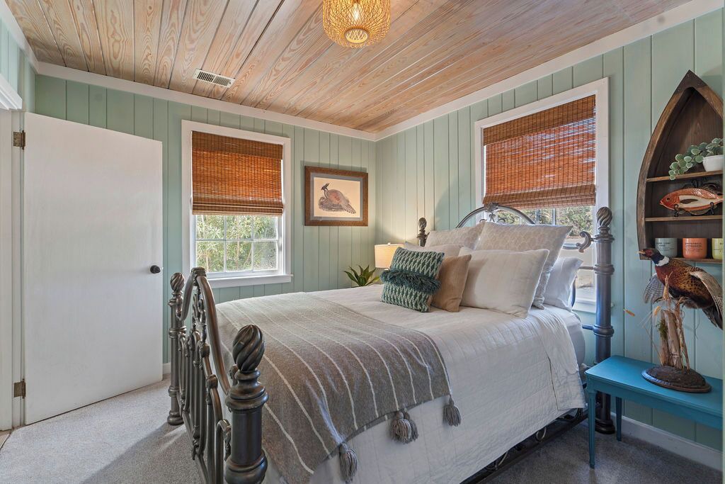 Photo of Bedroom in Peach Orchard