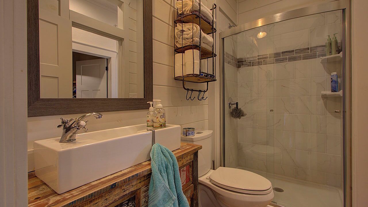 Photo of Bathroom in Tellico Plains