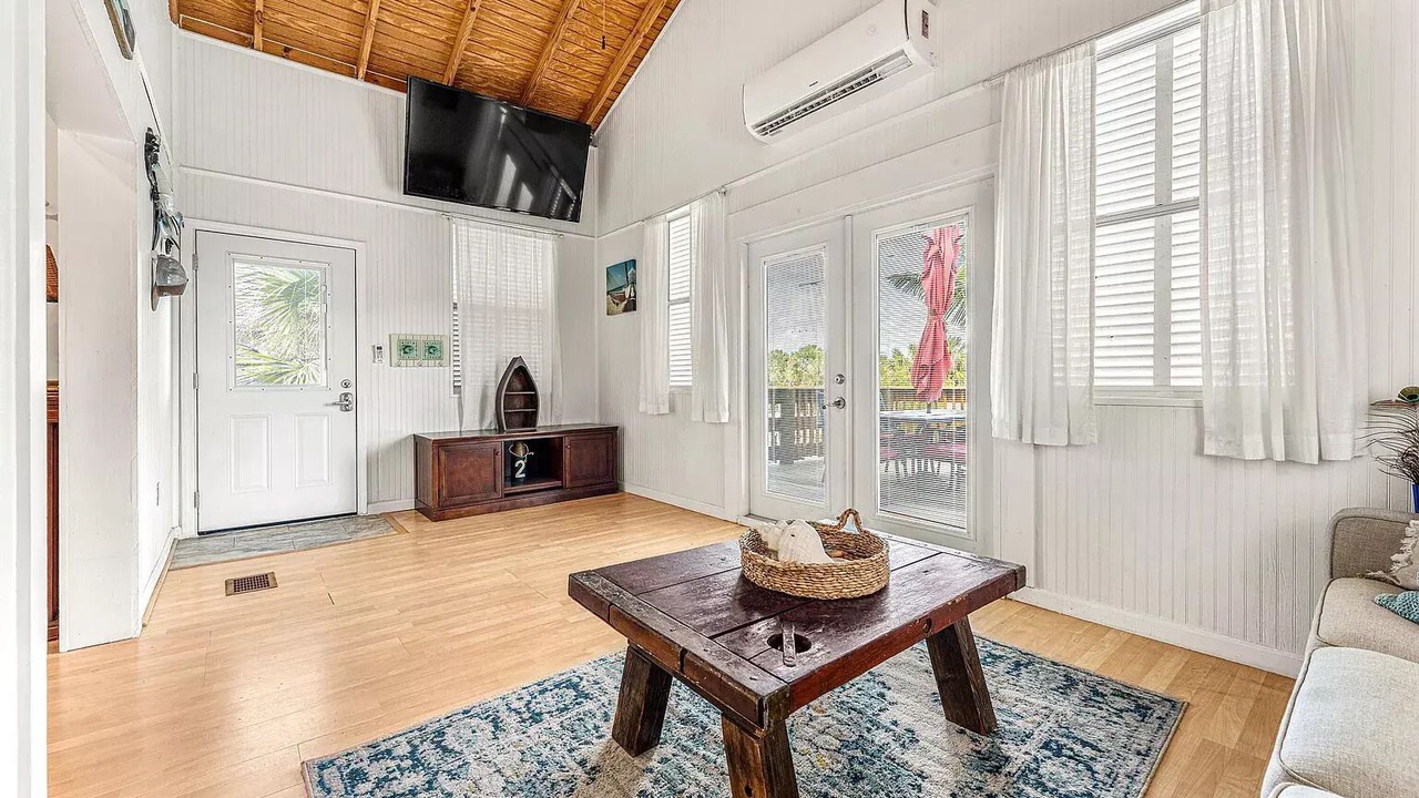 Photo of Livingroom in Grant-Valkaria