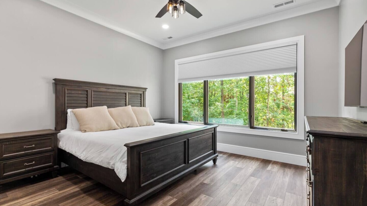 Photo of Bedroom in West Union