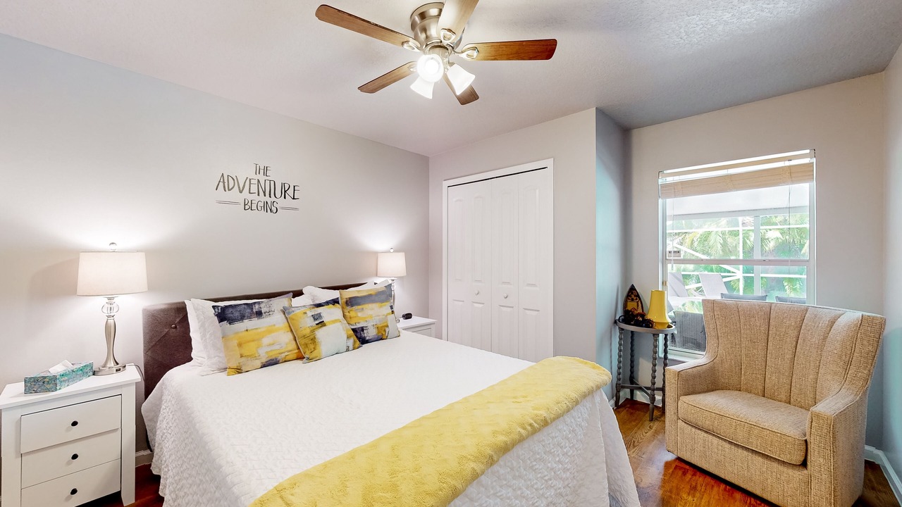 Photo of Bedroom in Lakewood Park
