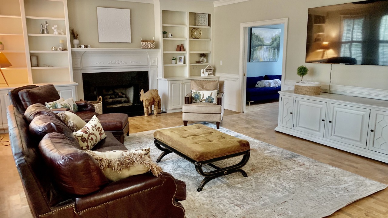 Photo of Livingroom in Evans