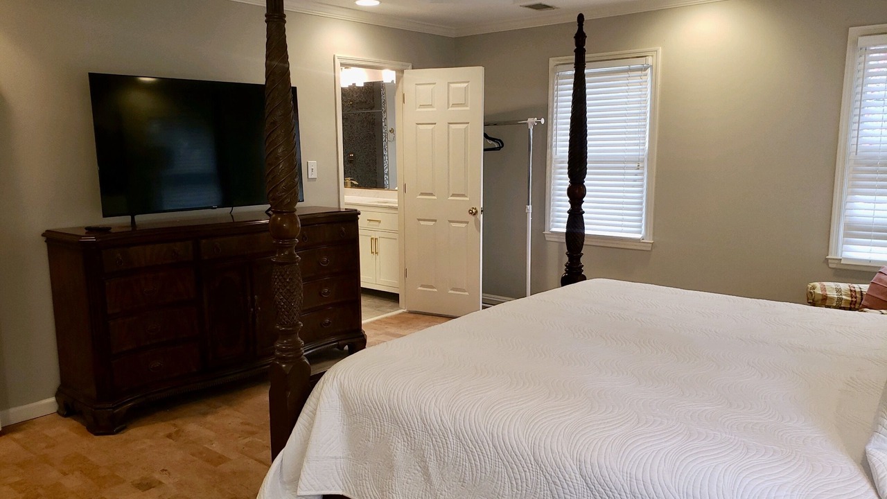 Photo of Bedroom in Evans