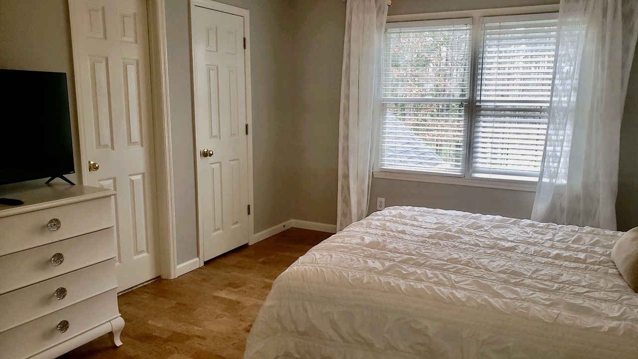 Photo of Bedroom in Evans