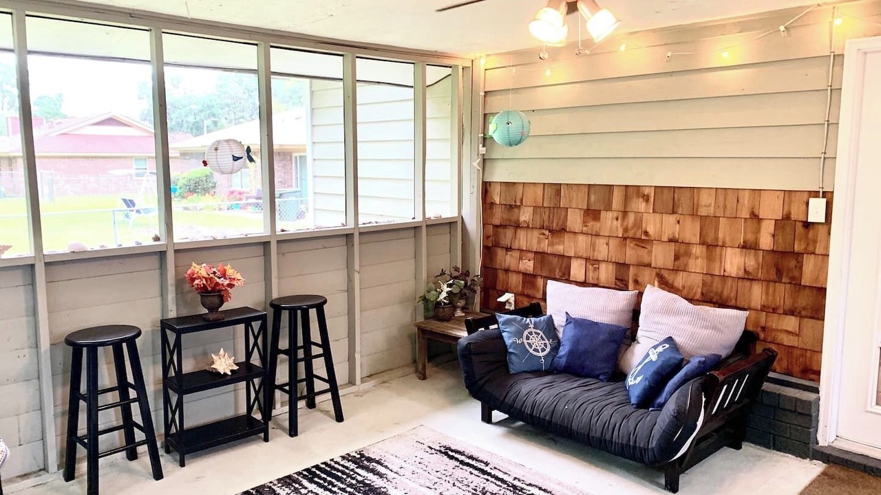 Photo of Livingroom in Savannah