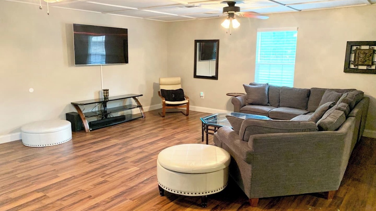 Photo of Livingroom in Savannah