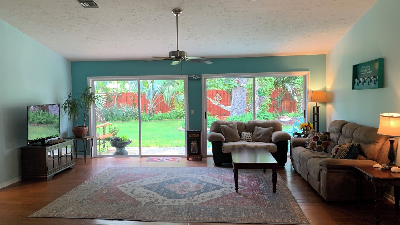 Photo of Livingroom in Melbourne Beach