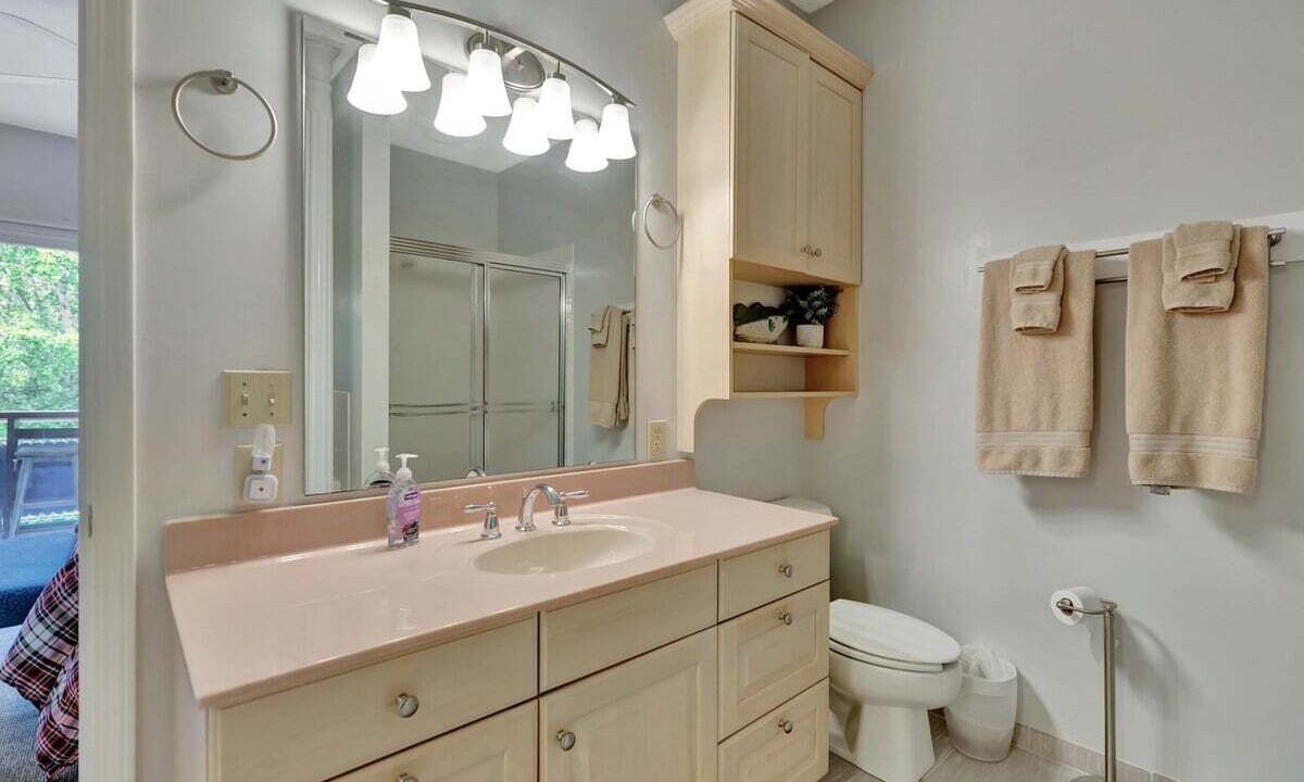 Photo of Bathroom in Salem