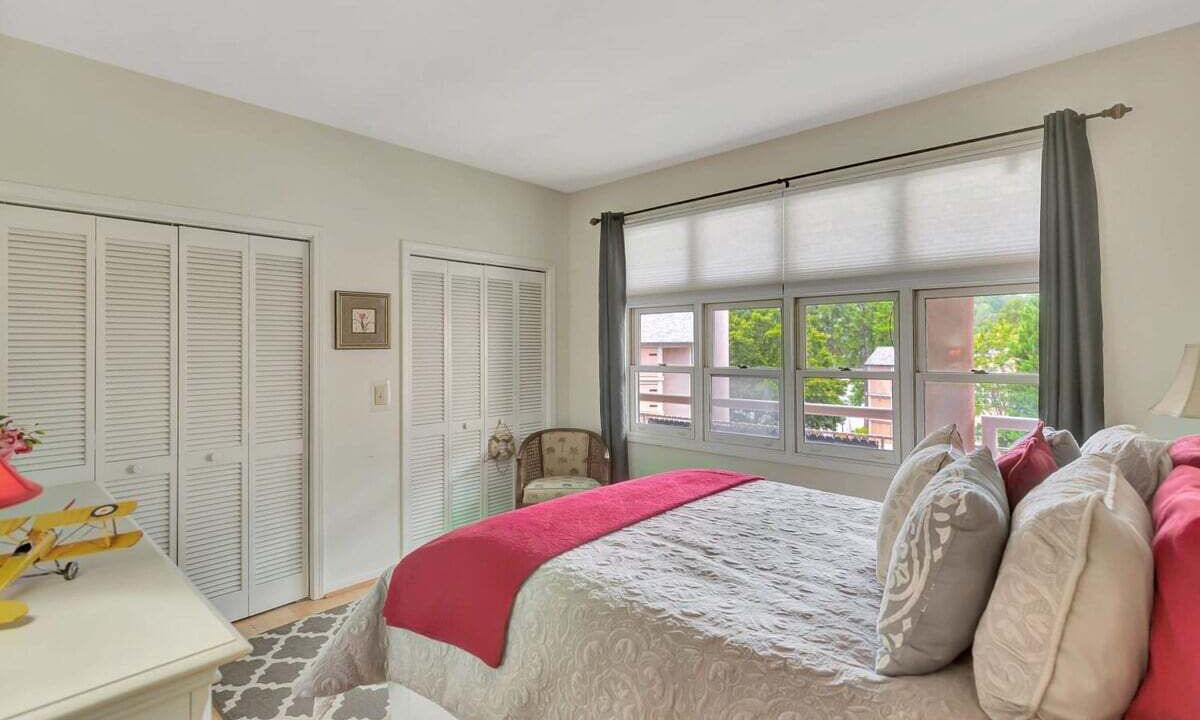 Photo of Bedroom in Salem