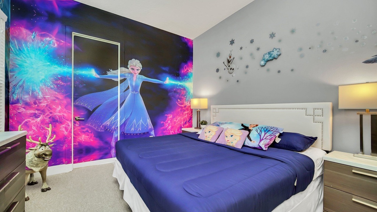 Photo of Bedroom in Crestwynd Bay