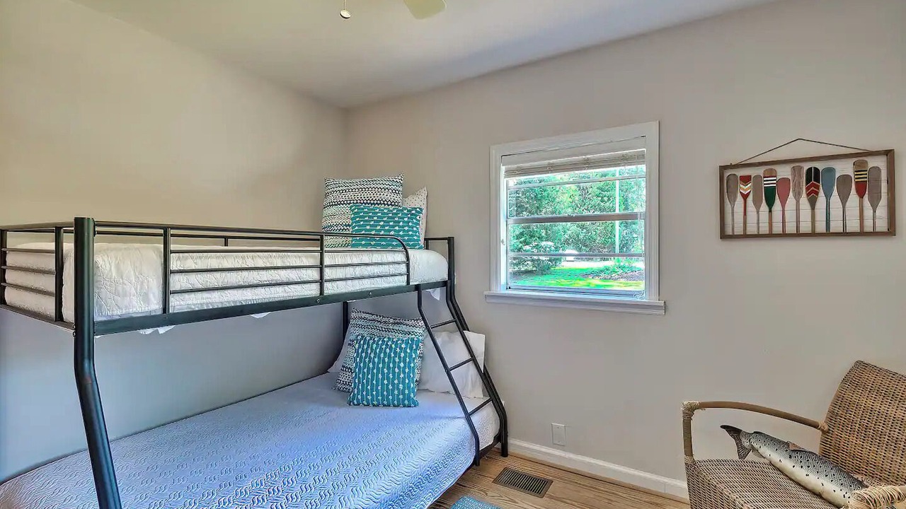 Photo of Bedroom in Chapin