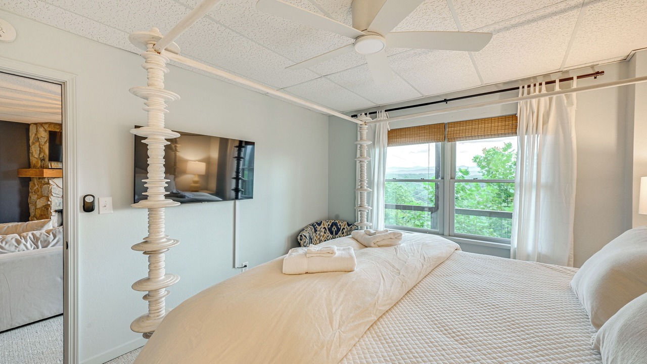 Photo of Bedroom in Salem