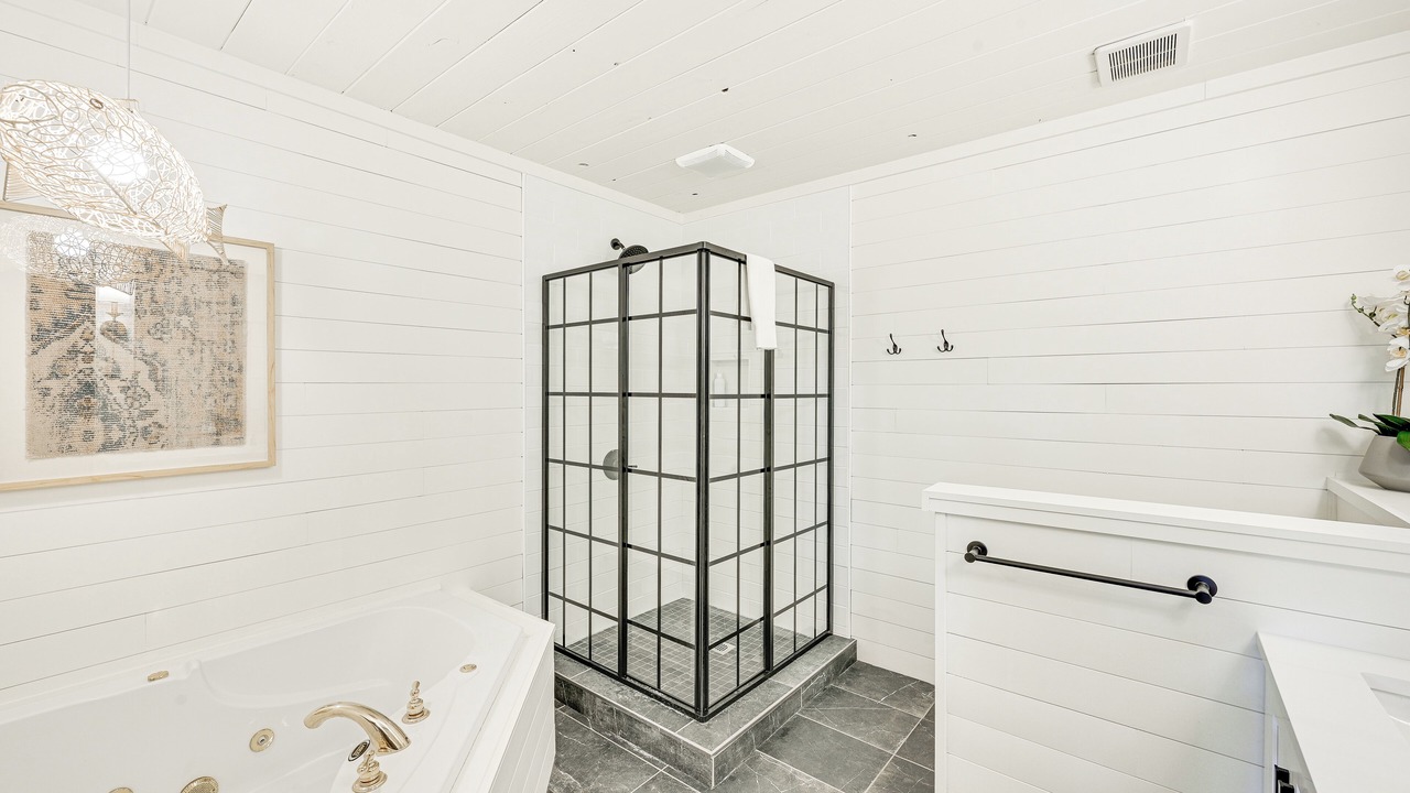 Photo of Bathroom in Salem
