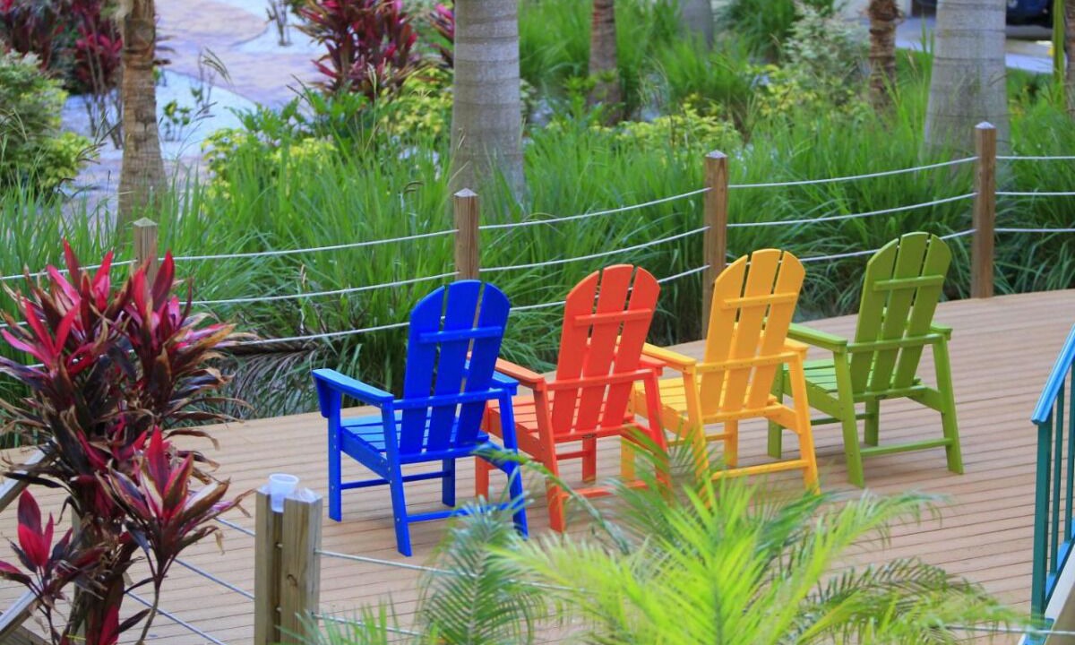 Photo of Patio Balcony in Treasure Island