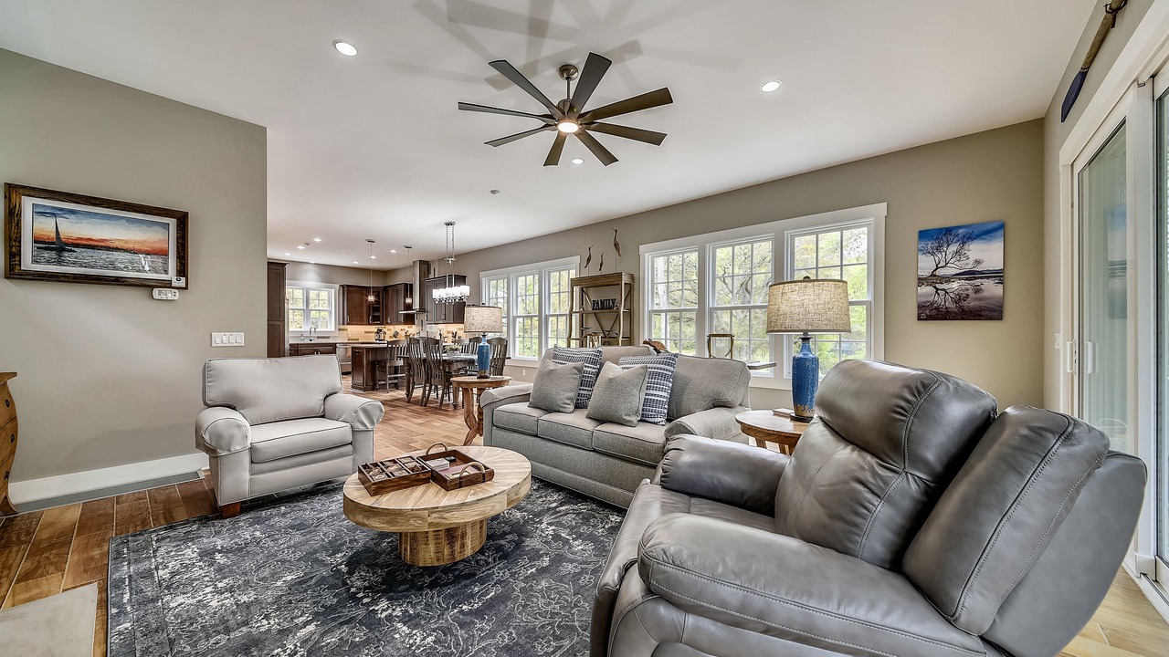 Photo of Livingroom in Folly Field
