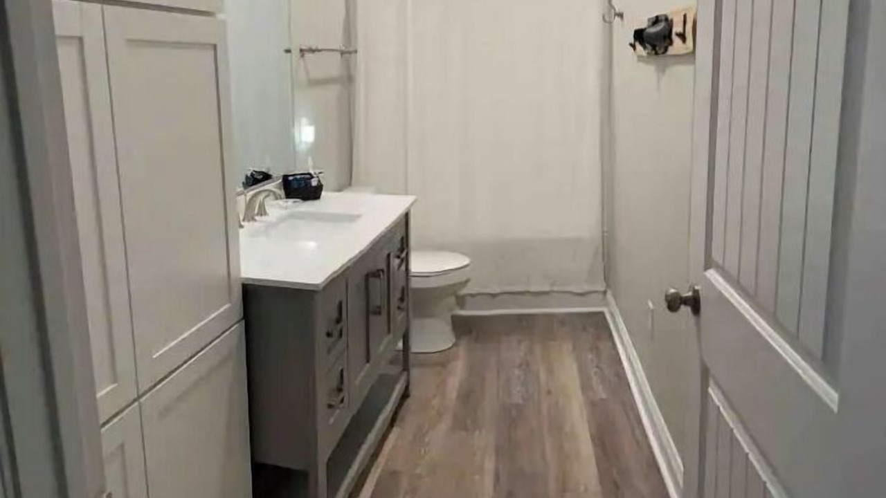 Photo of Bathroom in Chapin