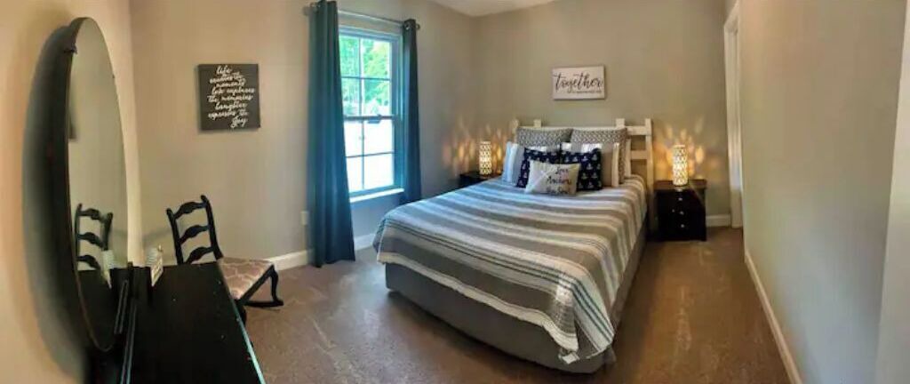 Photo of Bedroom in Chapin