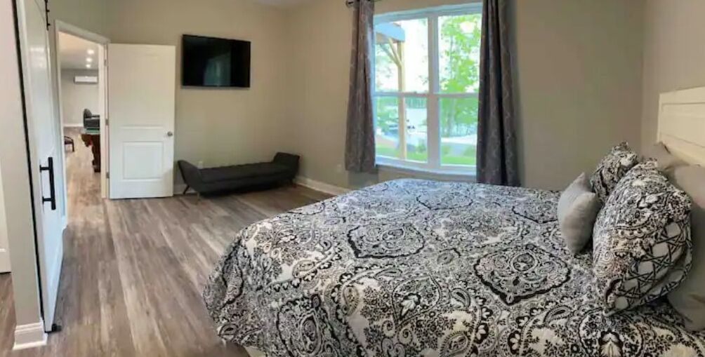 Photo of Bedroom in Chapin