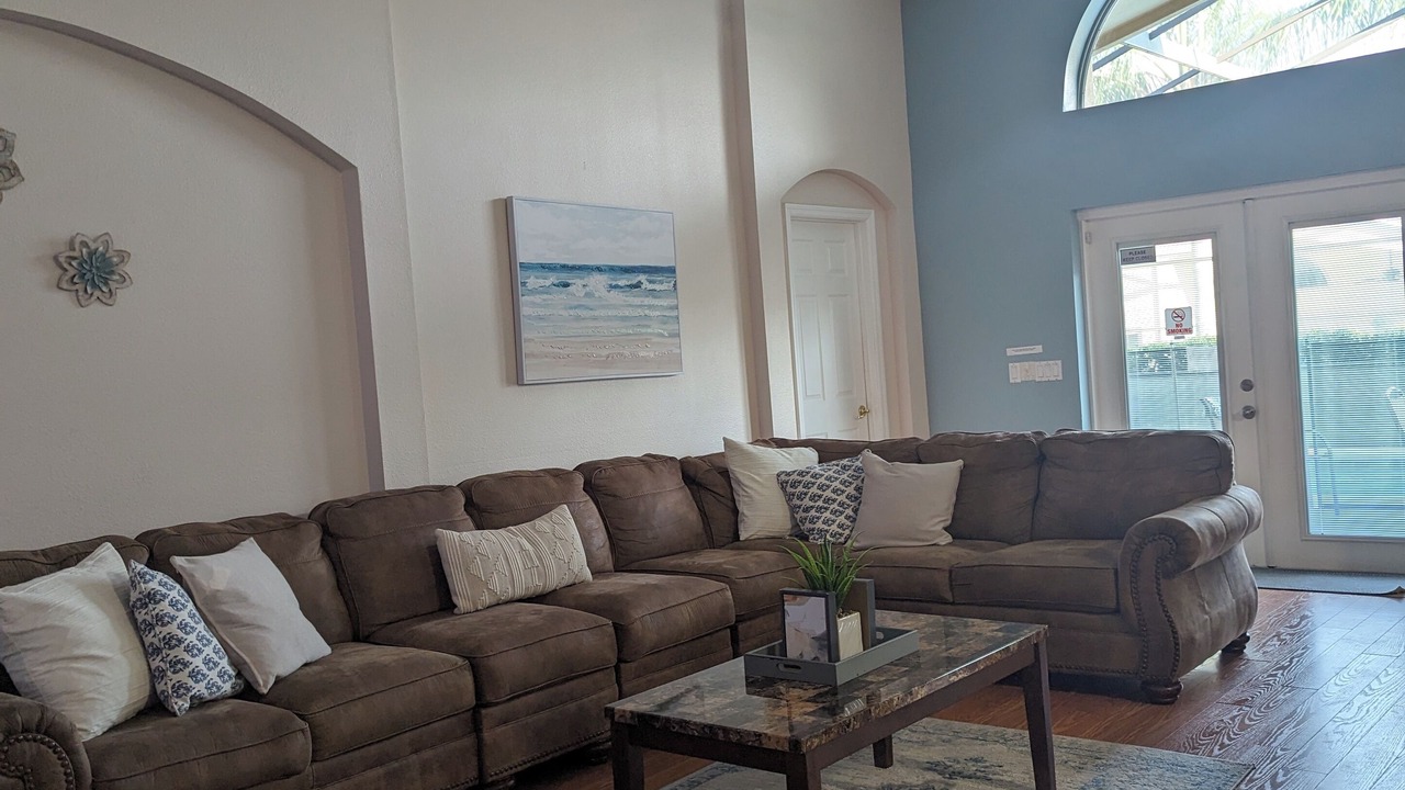 Photo of Livingroom in West Haven