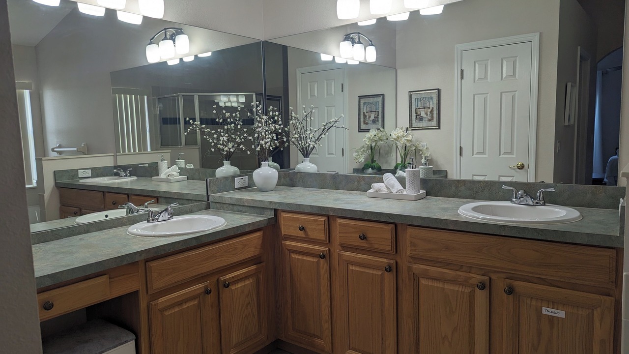 Photo of Bathroom in West Haven