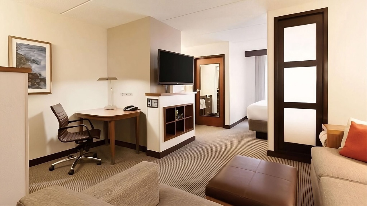Photo of Bedroom in Gwinnett Place