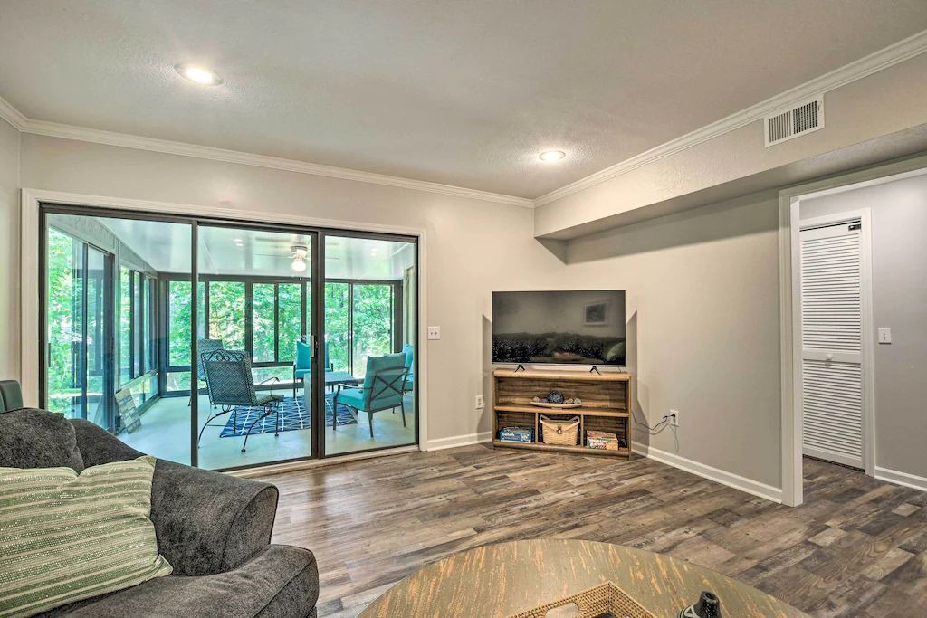 Photo of Livingroom in Salem
