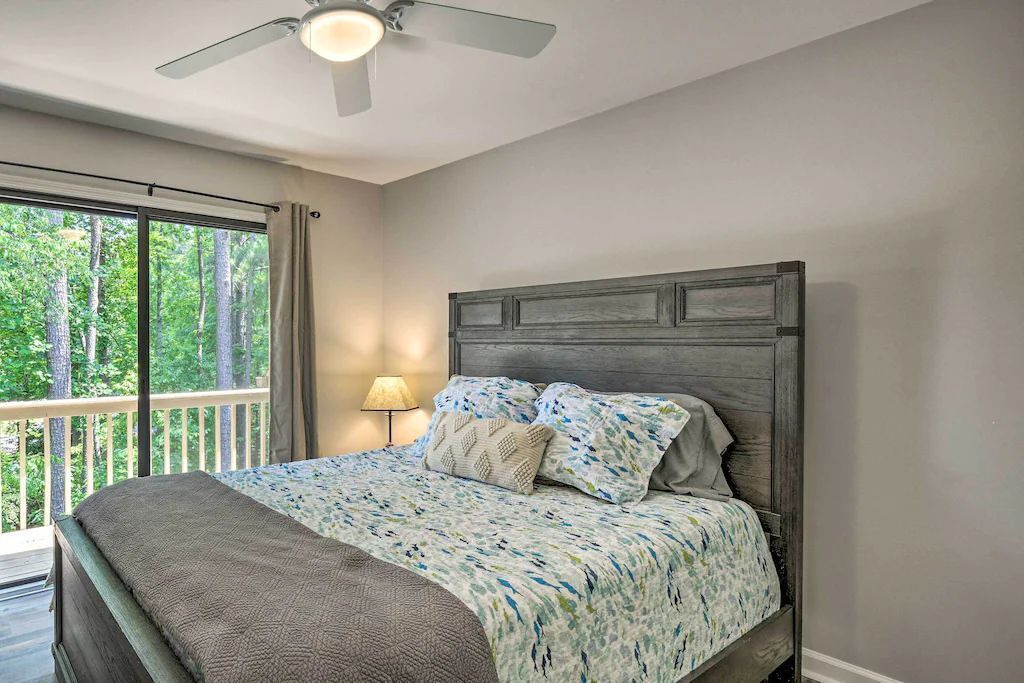 Photo of Bedroom in Salem
