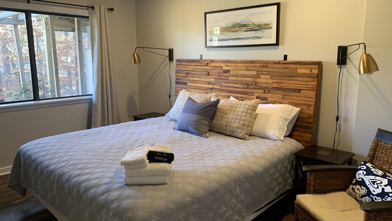 Photo of Bedroom in Salem