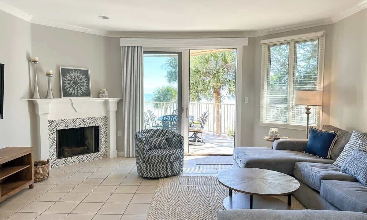 Photo of Livingroom in Beach Lagoon