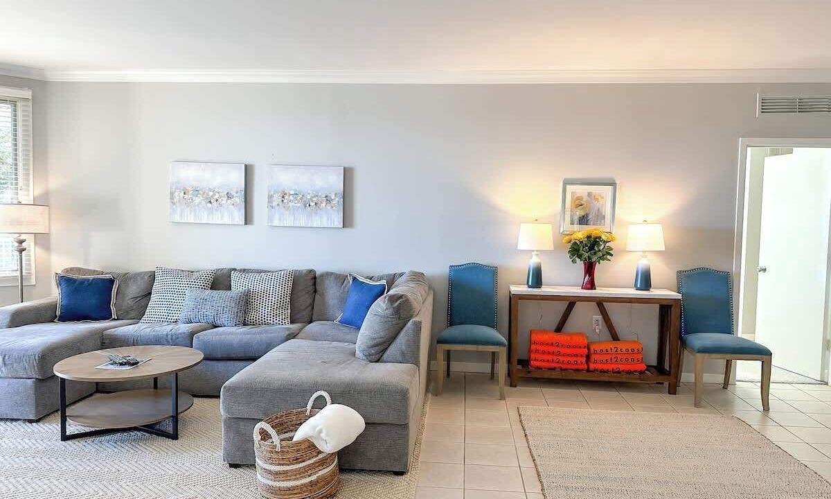 Photo of Livingroom in Beach Lagoon
