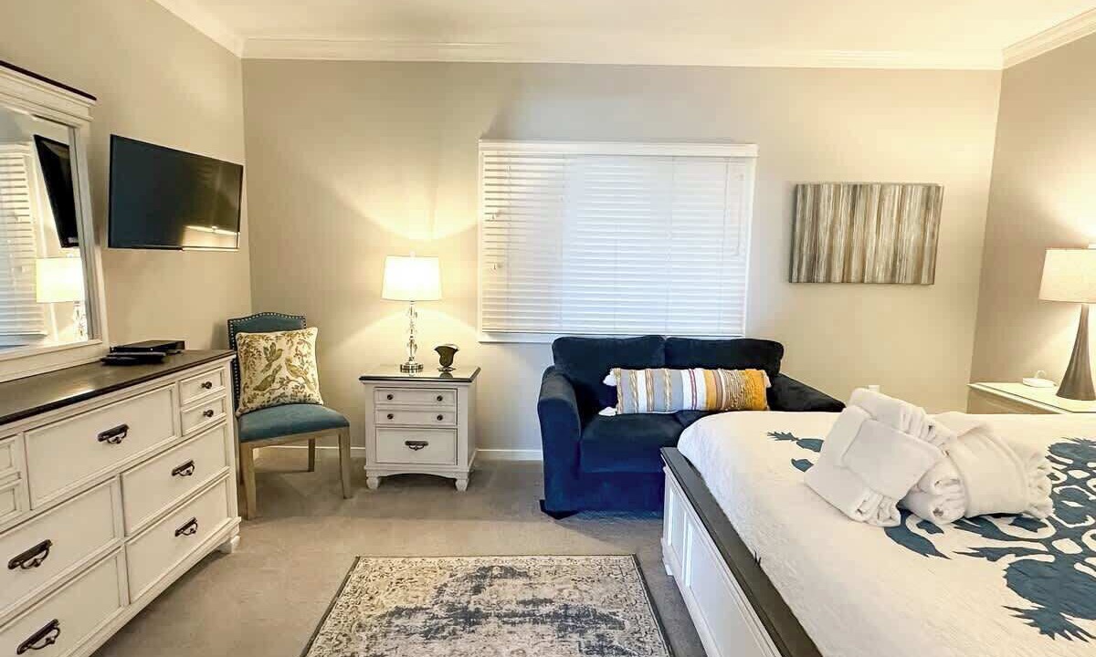 Photo of Bedroom in Beach Lagoon
