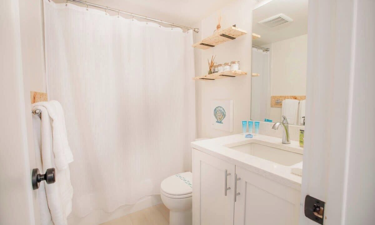 Photo of Bathroom in Terra Ceia