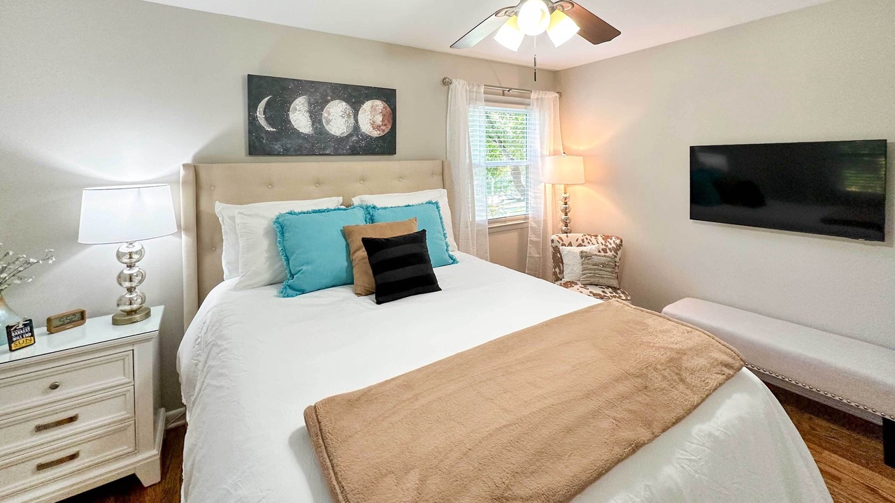Photo of Bedroom in Raleigh