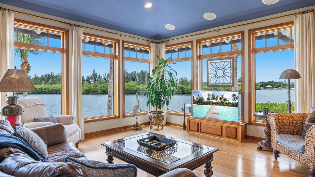 Photo of Livingroom in Wabasso Beach