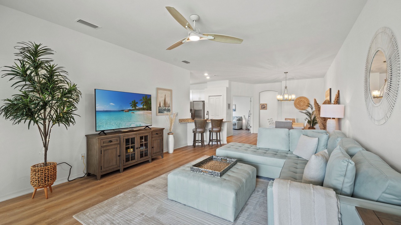 Photo of Livingroom in Port Charlotte