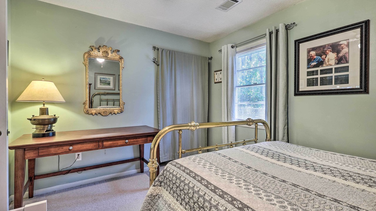Photo of Bedroom in Beaufort