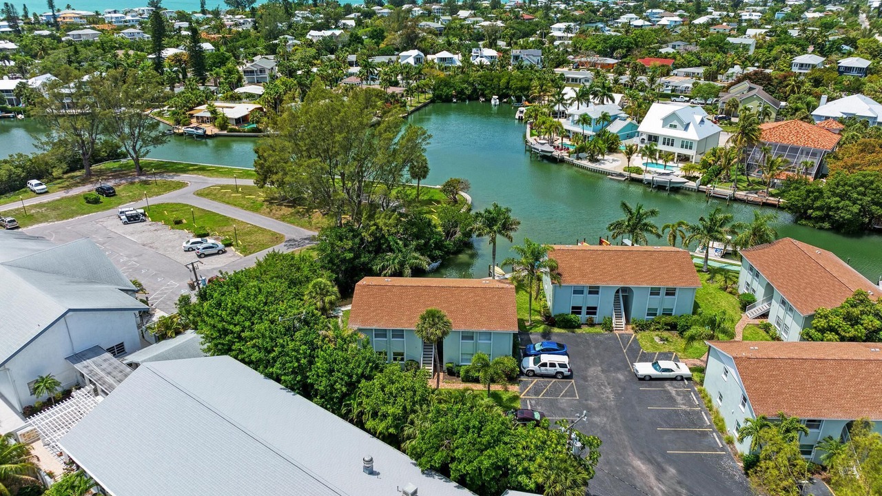 Photo of Others in Anna Maria