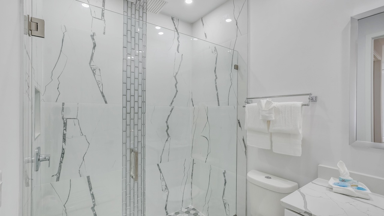 Photo of Bathroom in Mariner