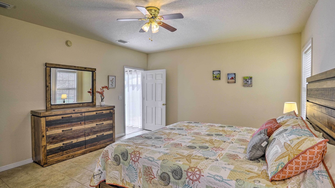 Photo of Bedroom in Sebring