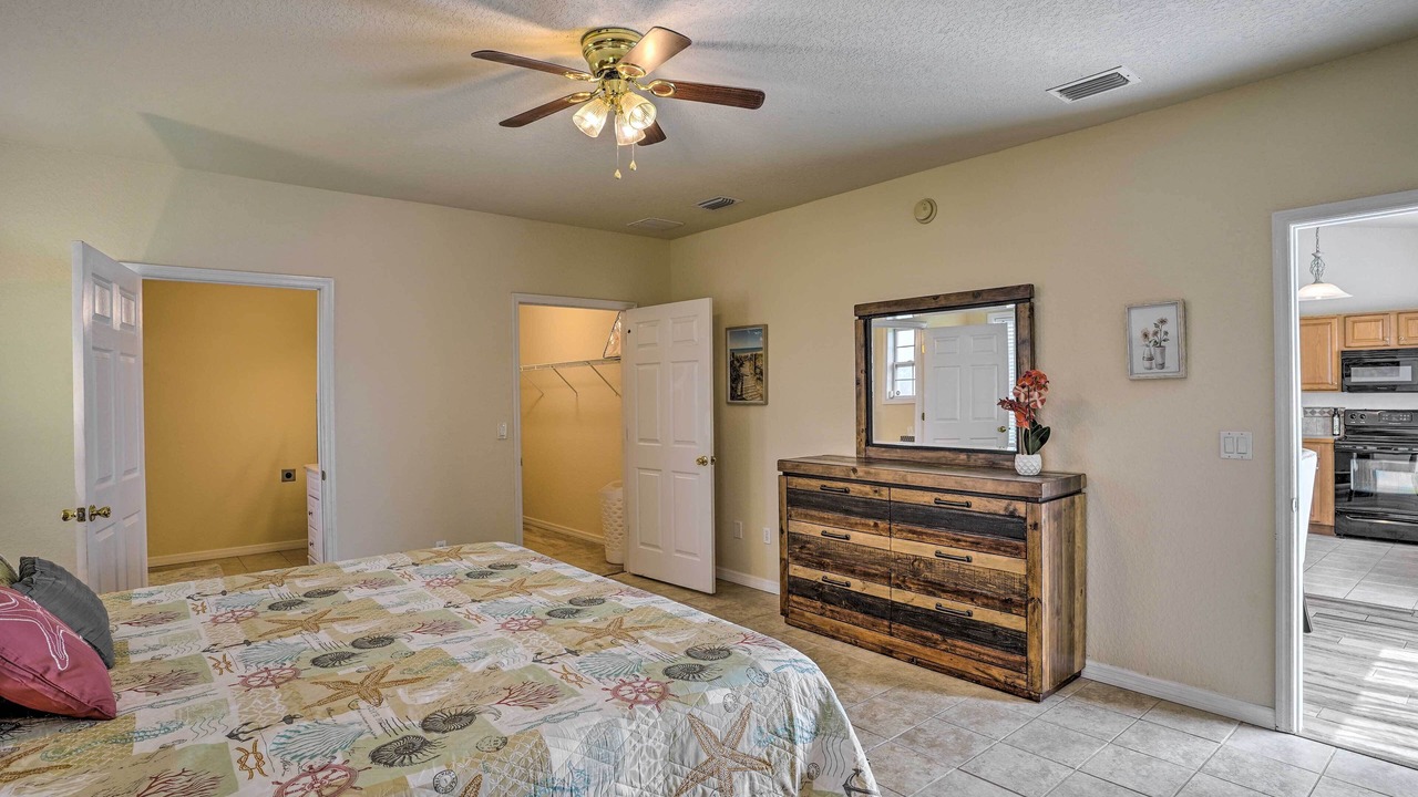 Photo of Bedroom in Sebring