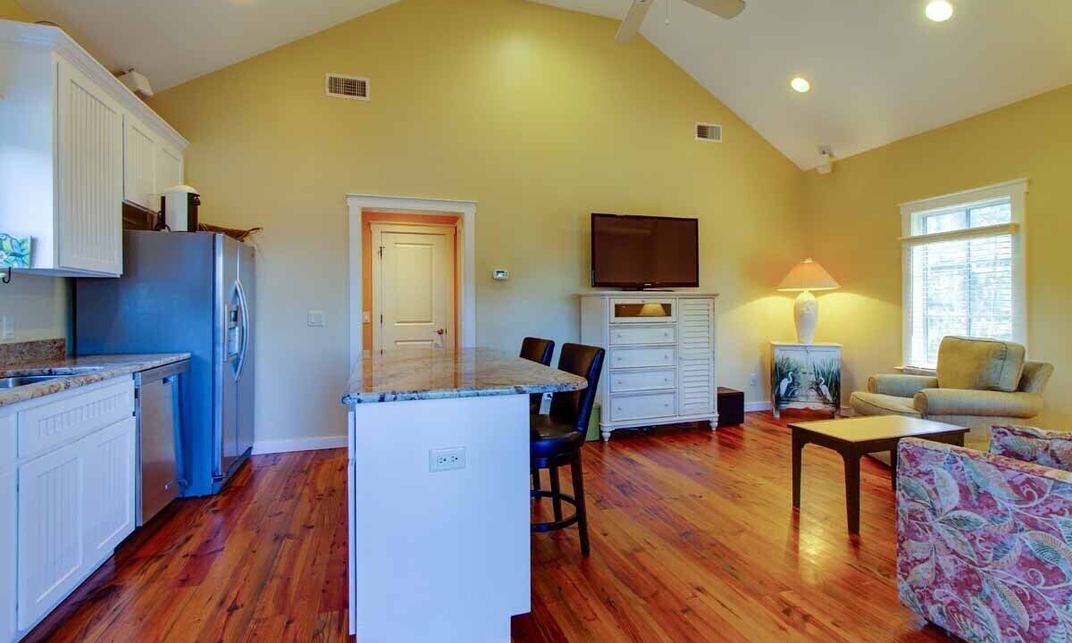 Photo of Livingroom in Olde Town