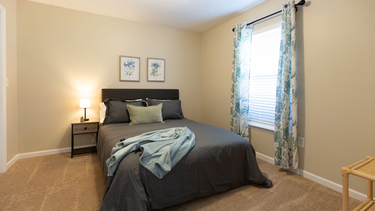 Photo of Bedroom in Martinez