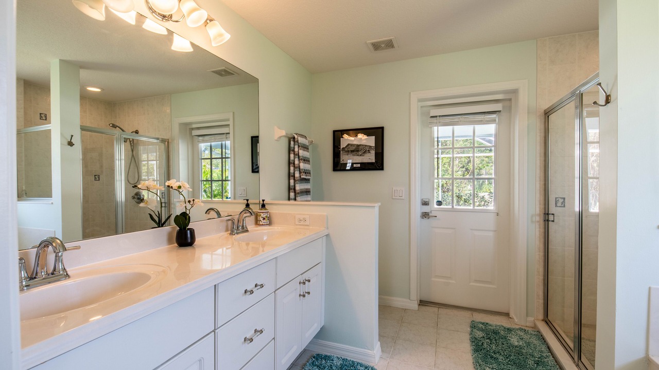 Photo of Bathroom in Sebastian Highlands