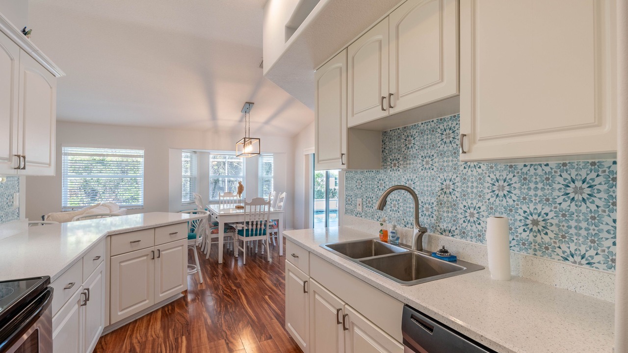 Photo of Kitchen in Sebastian Highlands