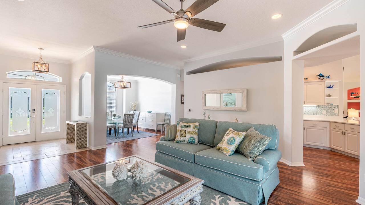 Photo of Livingroom in Sebastian Highlands