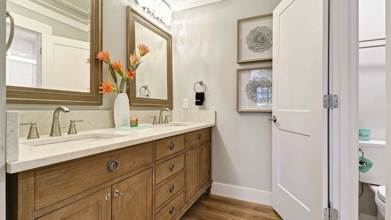Photo of Bathroom in Lawton Woods