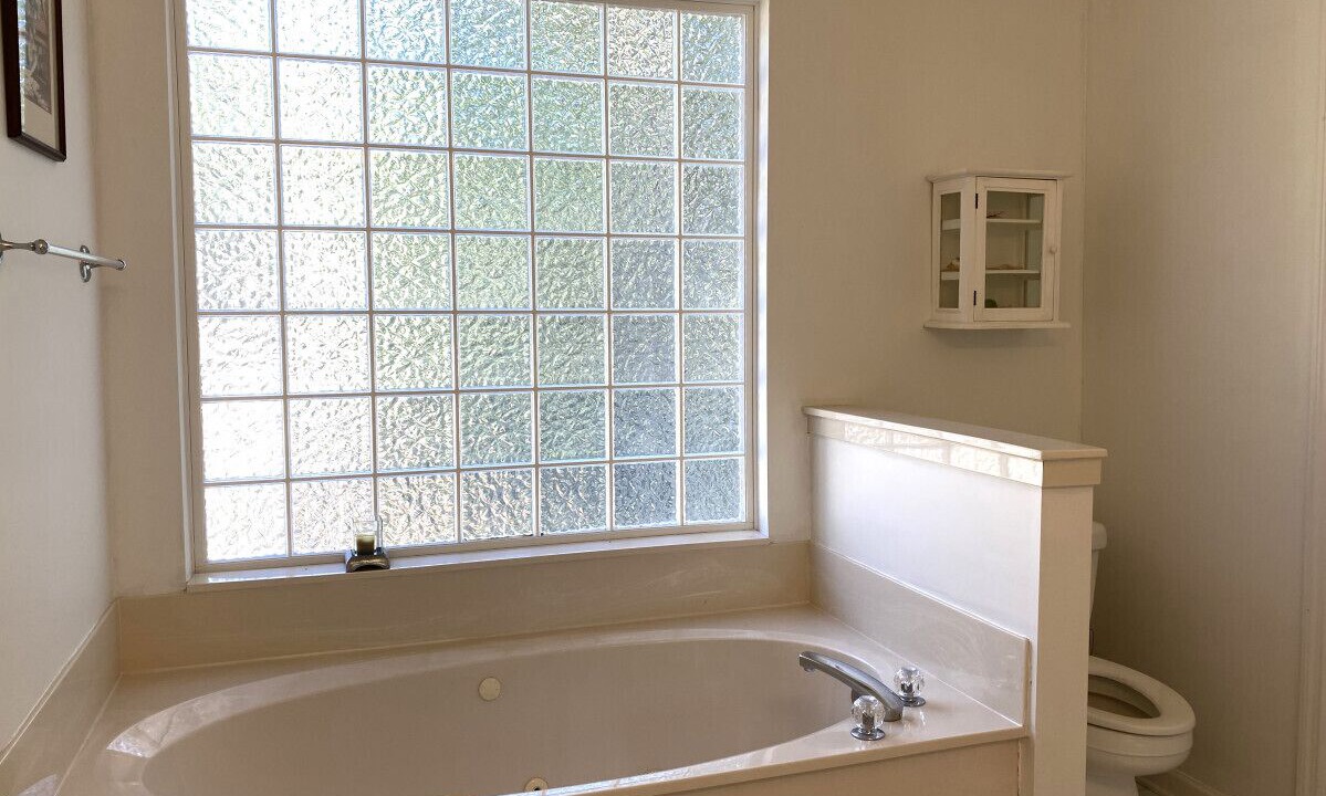 Photo of Bathroom in Blue Heron Lake