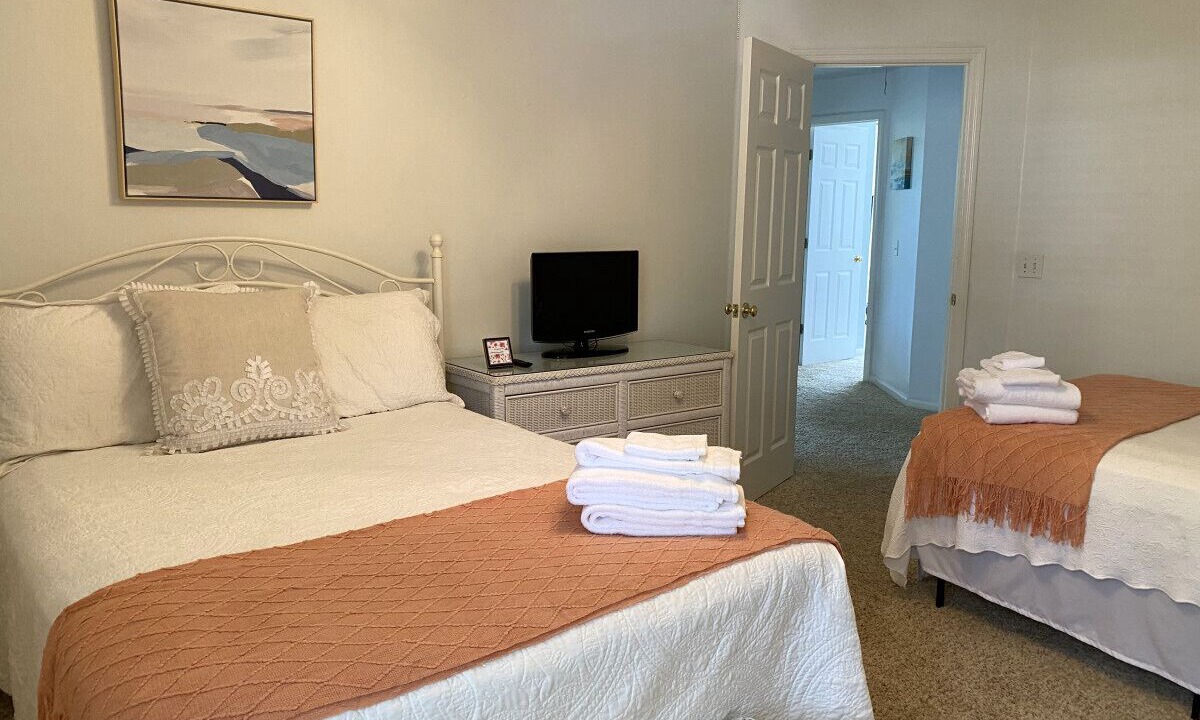 Photo of Bedroom in Blue Heron Lake