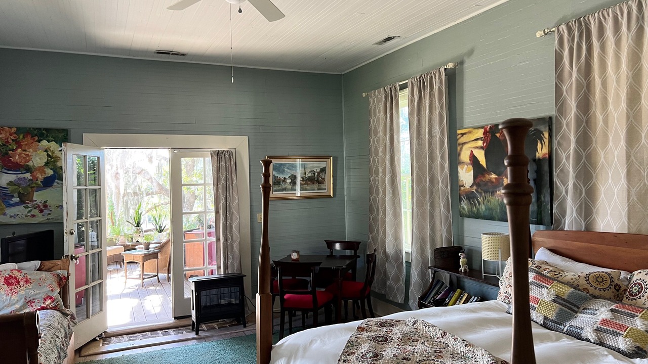 Photo of Bedroom in Charleston County