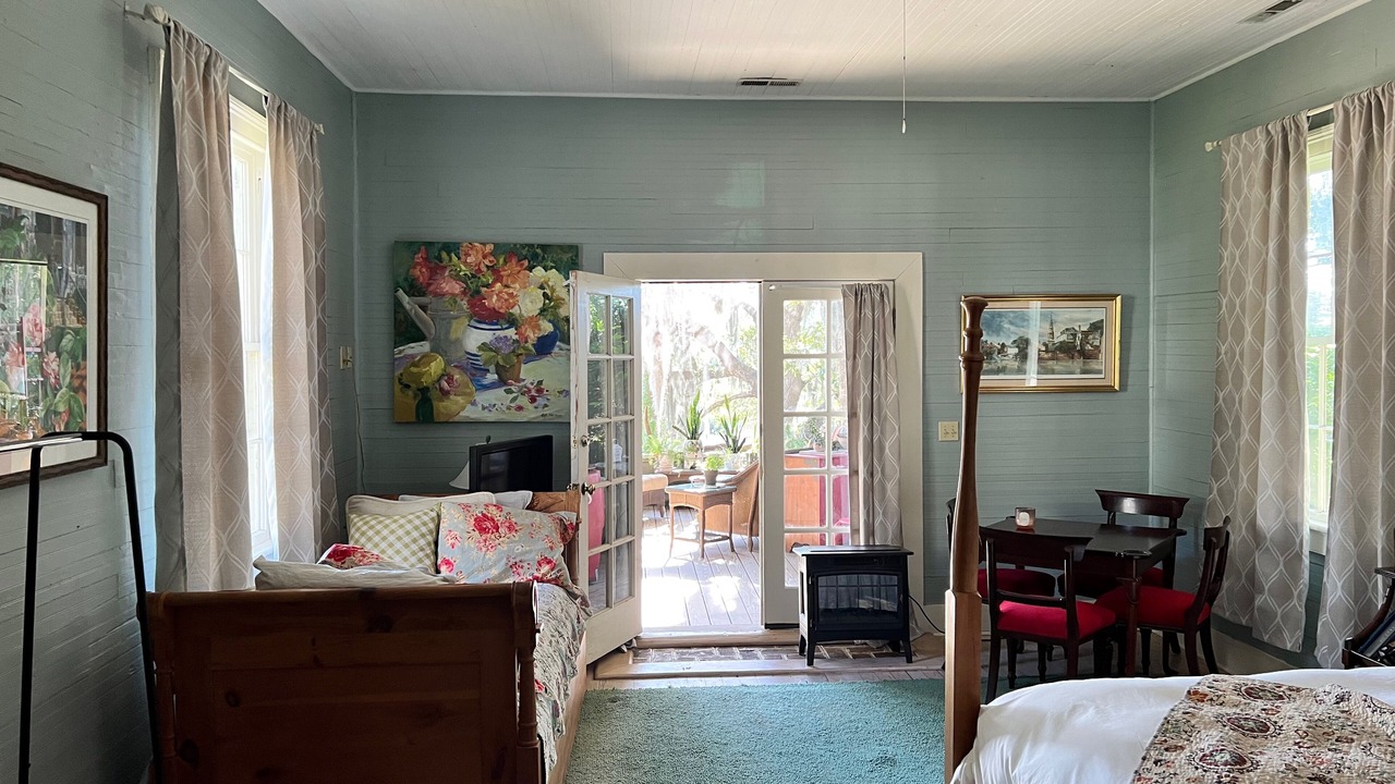 Photo of Bedroom in Charleston County